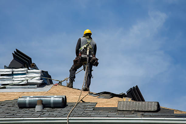 Professional Gutter Installation technician working in Chestertown, MD